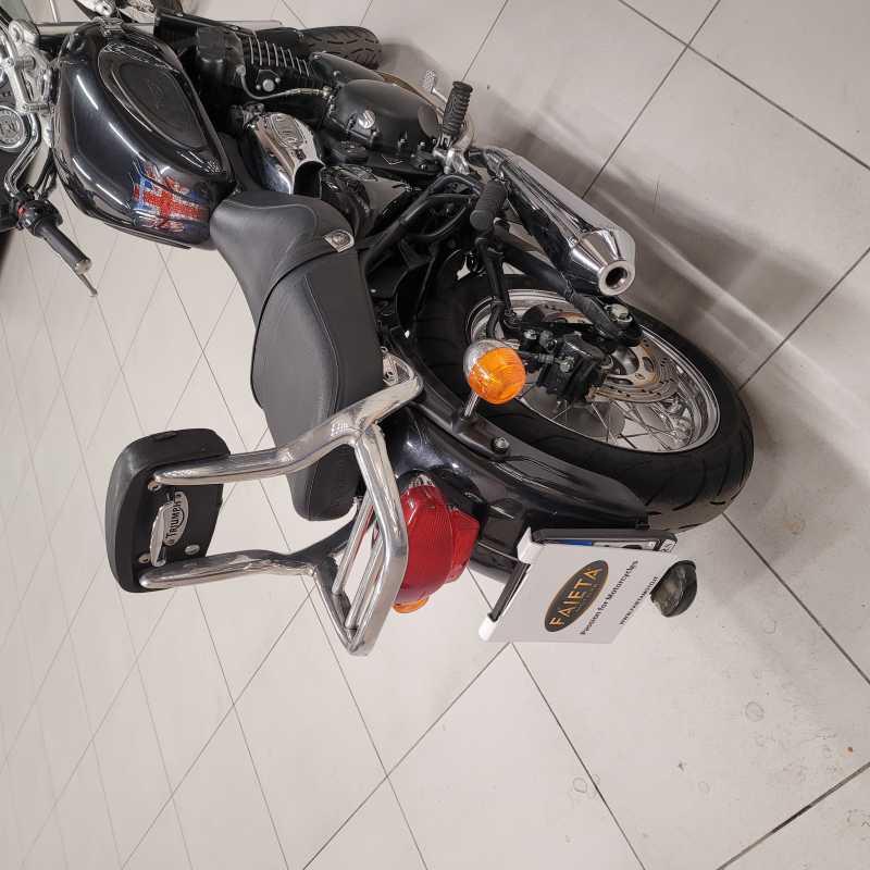 Triumph Legend TT 900 - 1999