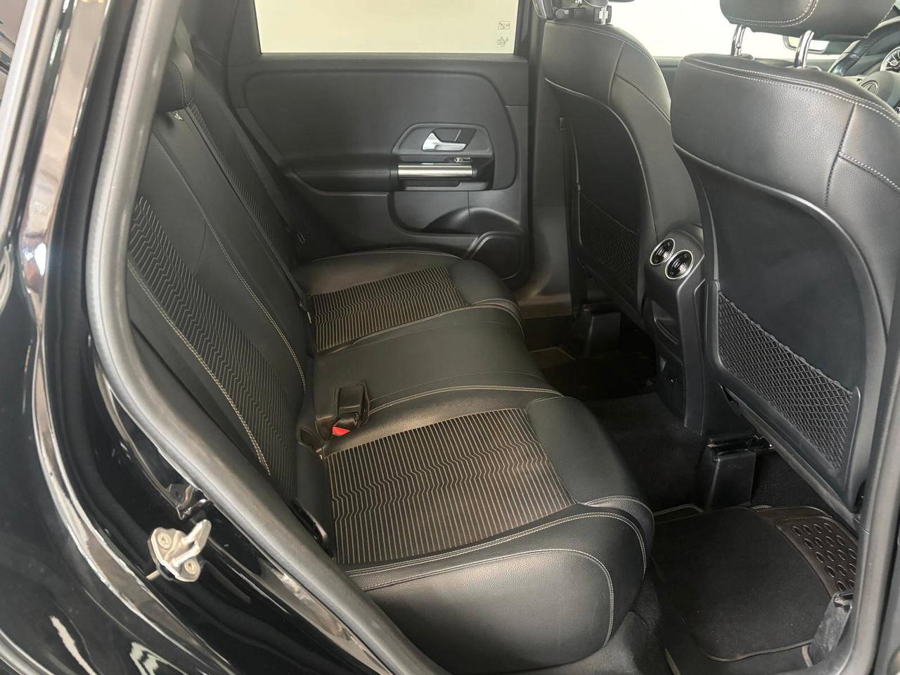 Mercedes-Benz Classe B - W247 2018 - B 180 Sport Plus auto