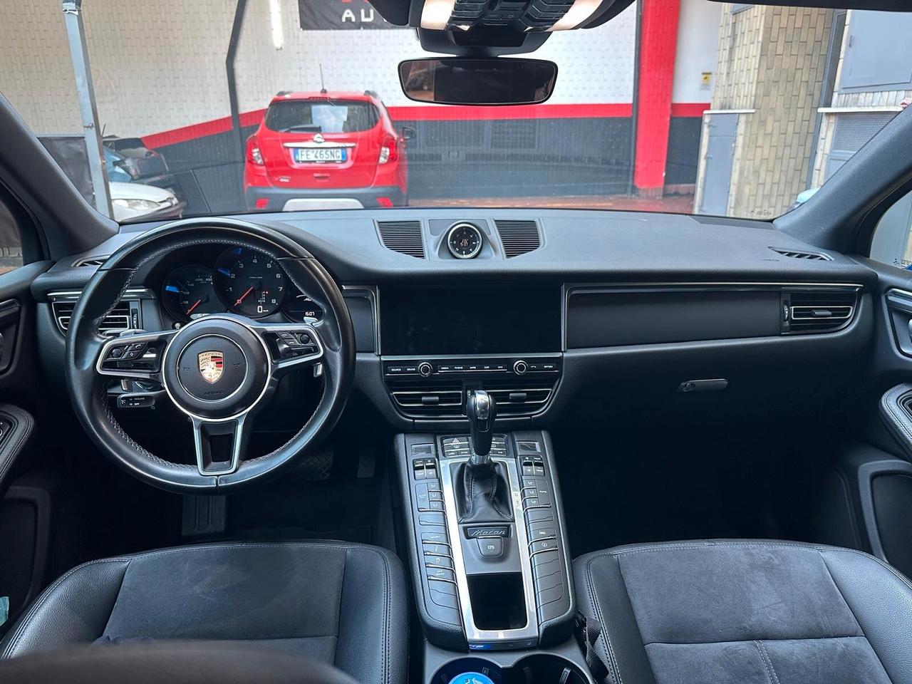 Porsche Macan 2.0