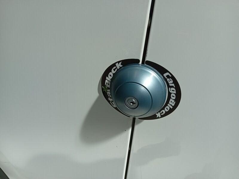 Maxus eDeliver3 MAXUS eDELIVER 3 PASSO LUNGO