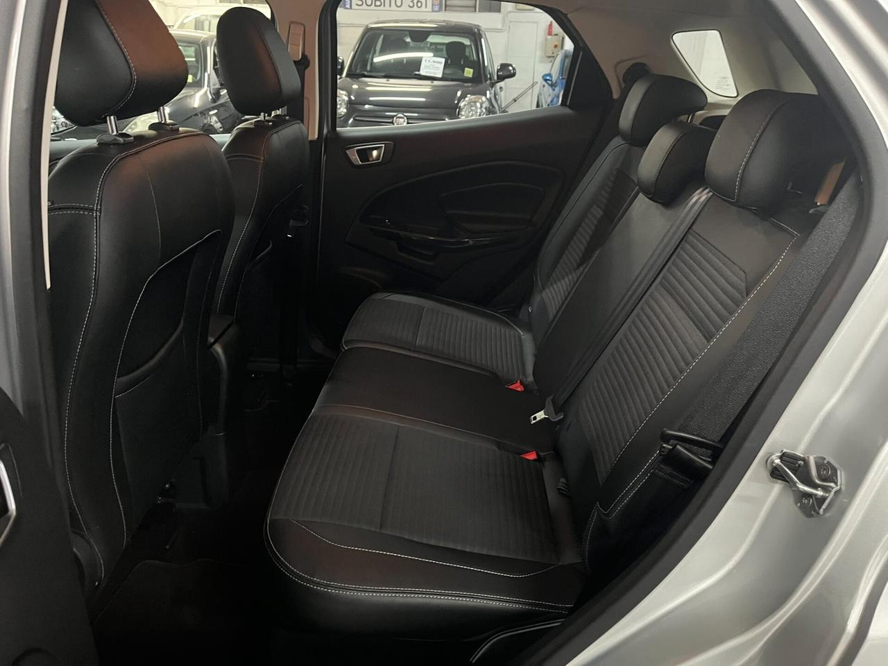 Ford EcoSport 1.0 cambio automatico, solo 70mila km