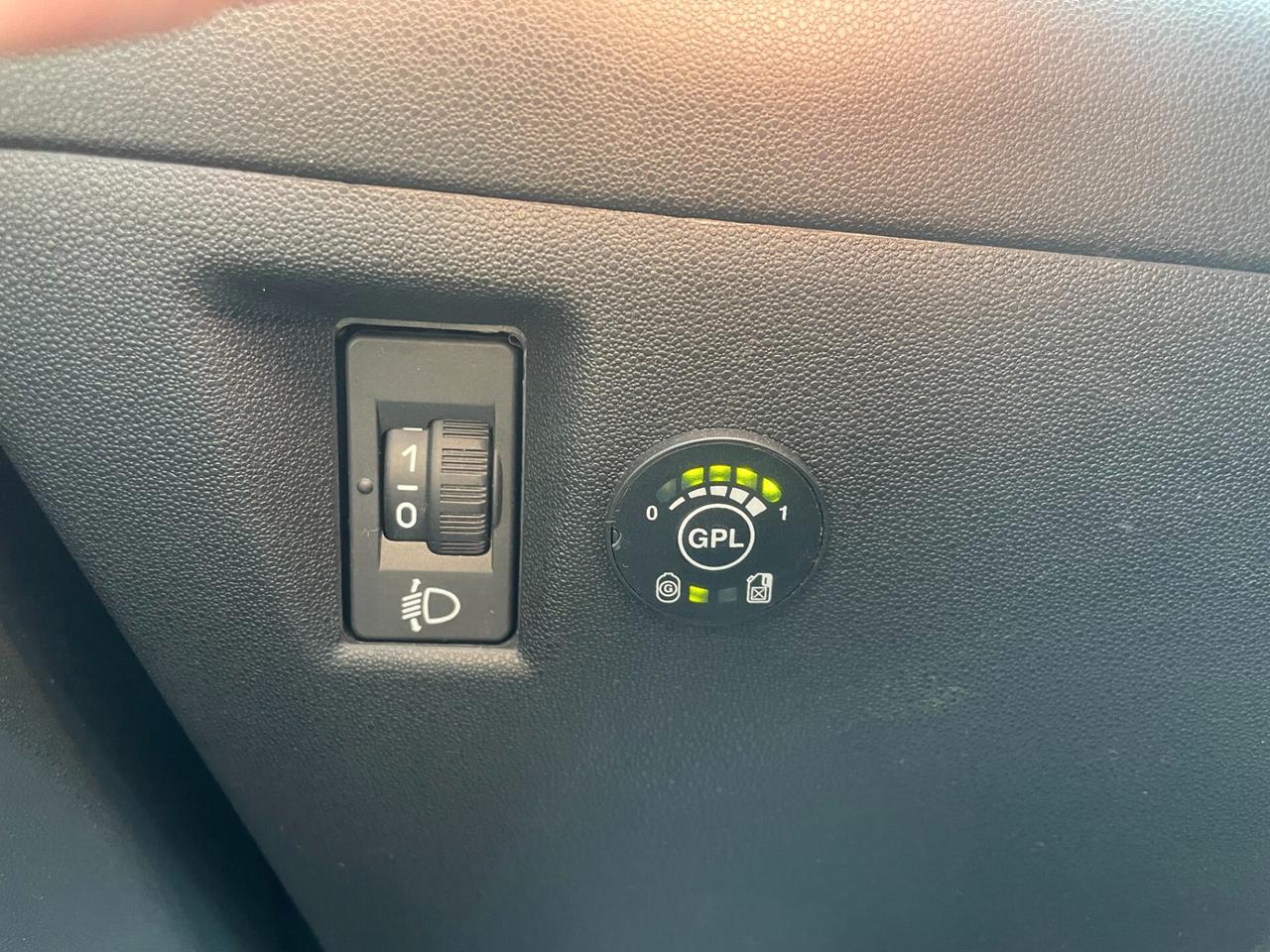 Citroen C3 Picasso C3 Picasso 1.4 VTi 95 GPL airdream Seduction