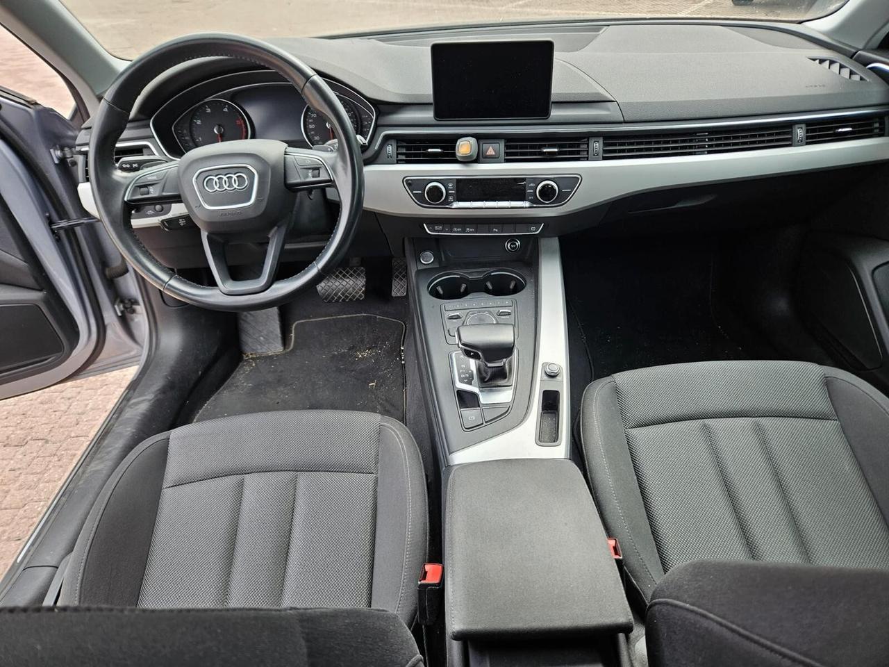 Audi A4 Avant 2.0 TDI 150 CV S tronic S line edition