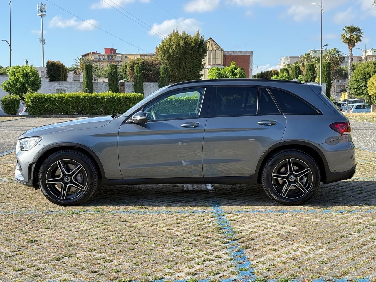 MERCEDES GLC 200d 2021 AMG - Night Edition