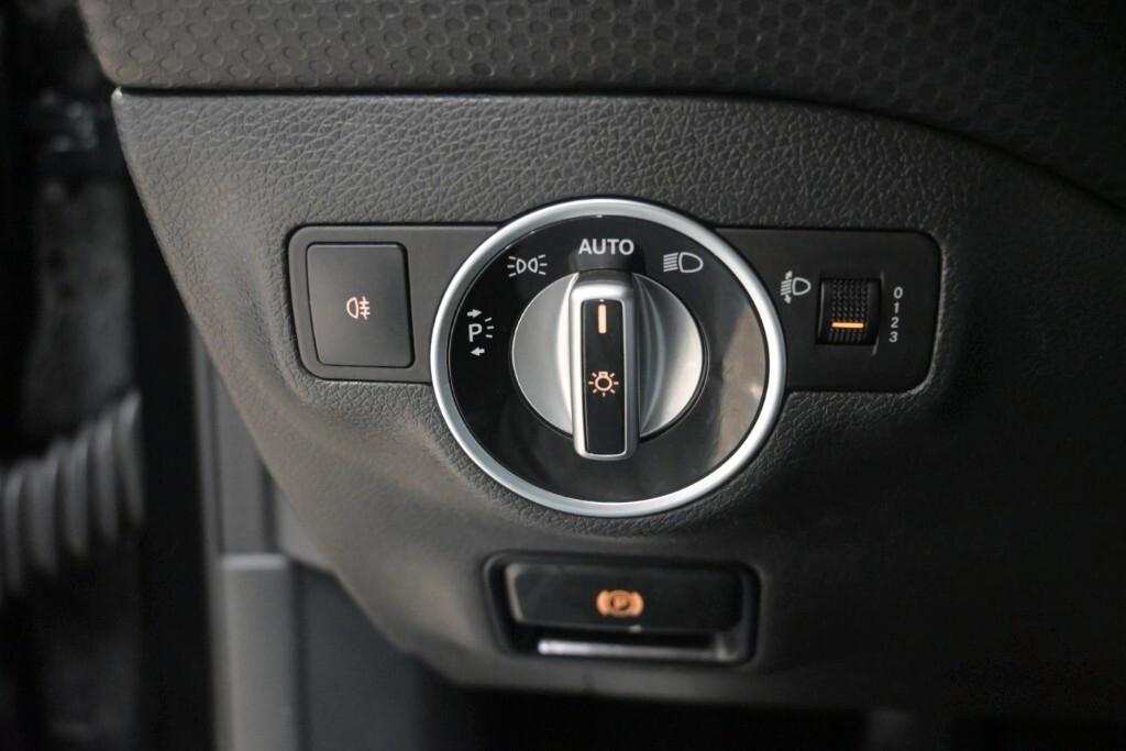 Mercedes-benz A 160 d Business