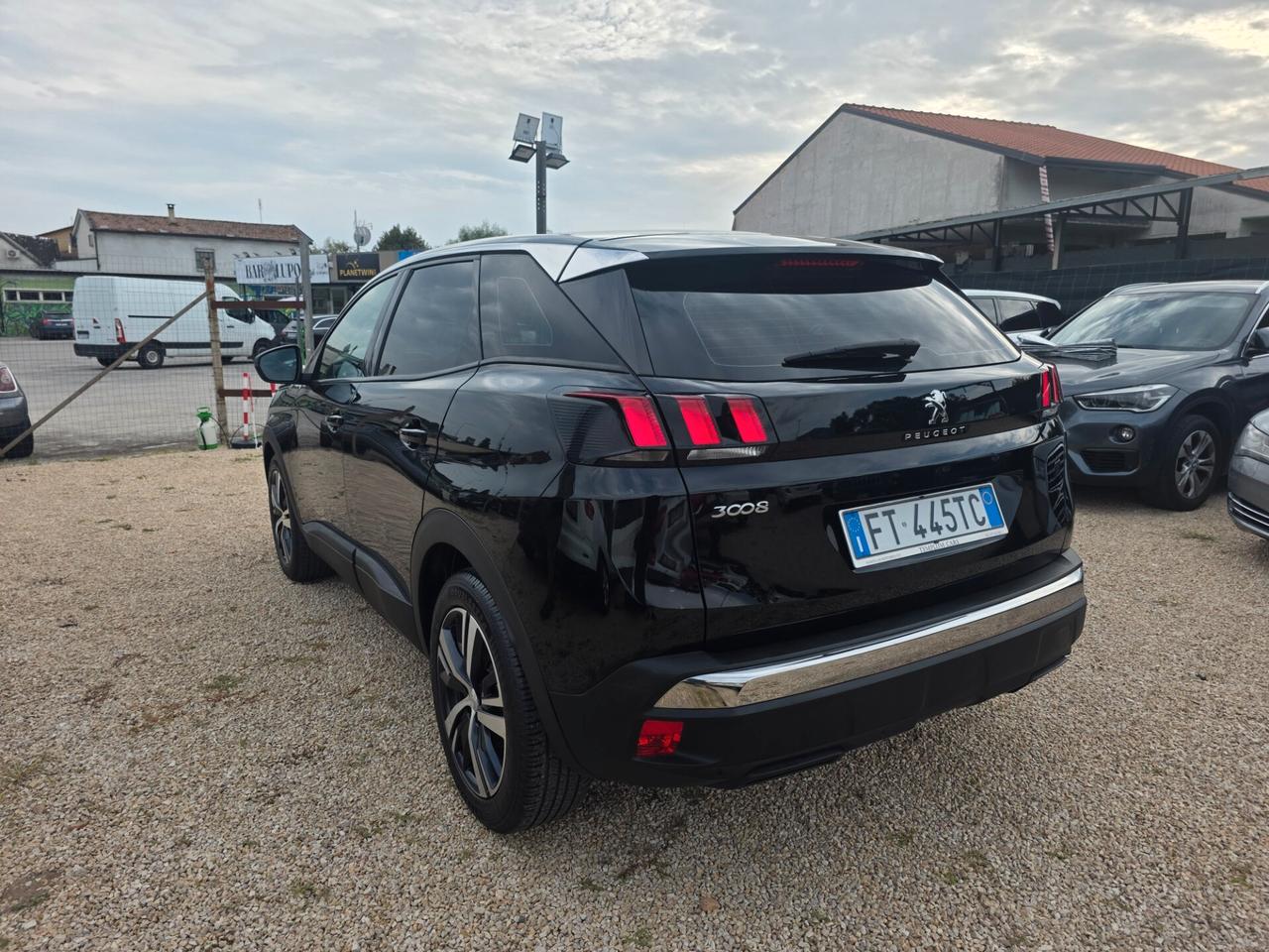 Peugeot 3008 BlueHDi 130 S&S Allure