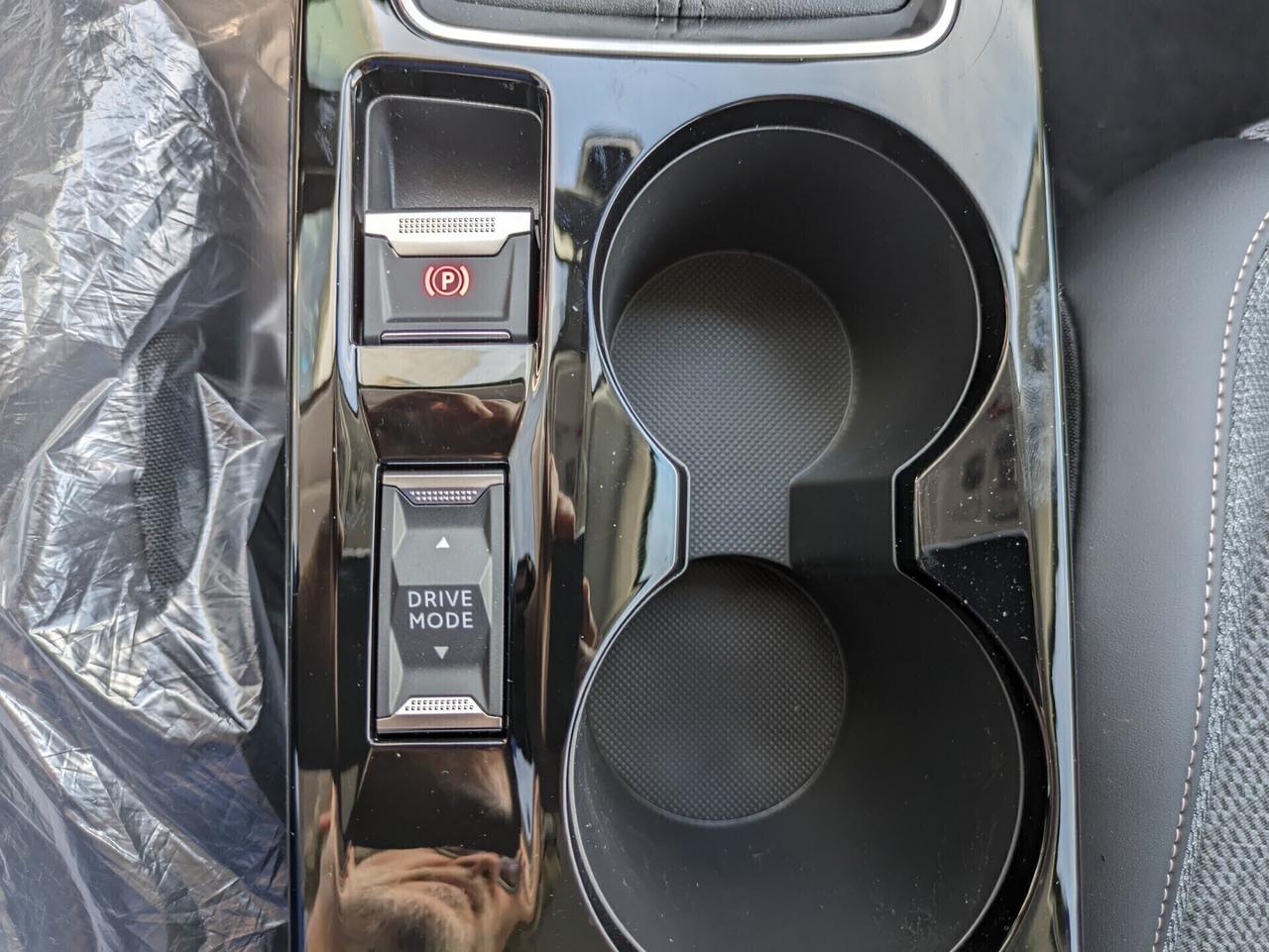 Peugeot 208 100 ALLURE