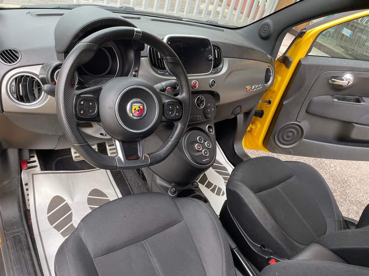 Abarth 595 1.4 Turbo T-Jet 160 CV Pista