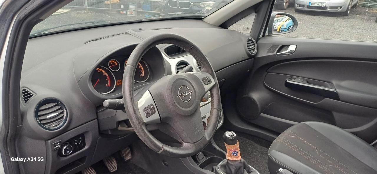 Opel Corsa 1.2 5 porte GPL-TECH Elective