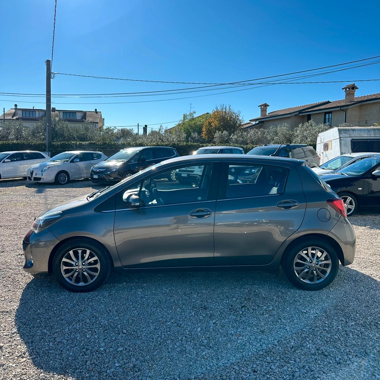 Toyota Yaris 1.4 D-4D 5 porte Lounge