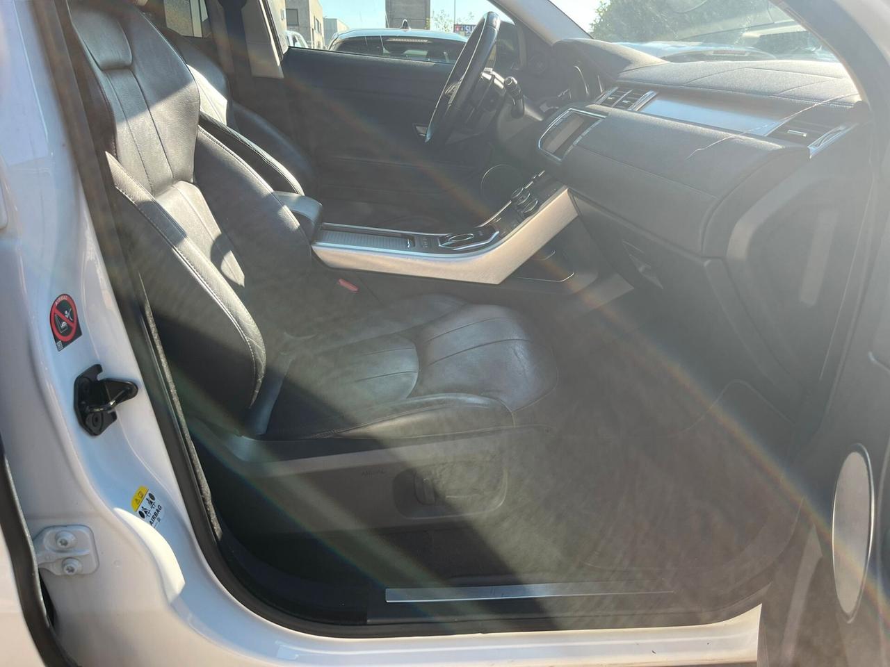 Land Rover Range Evoque 2.0 TD4 150 CV autocarro