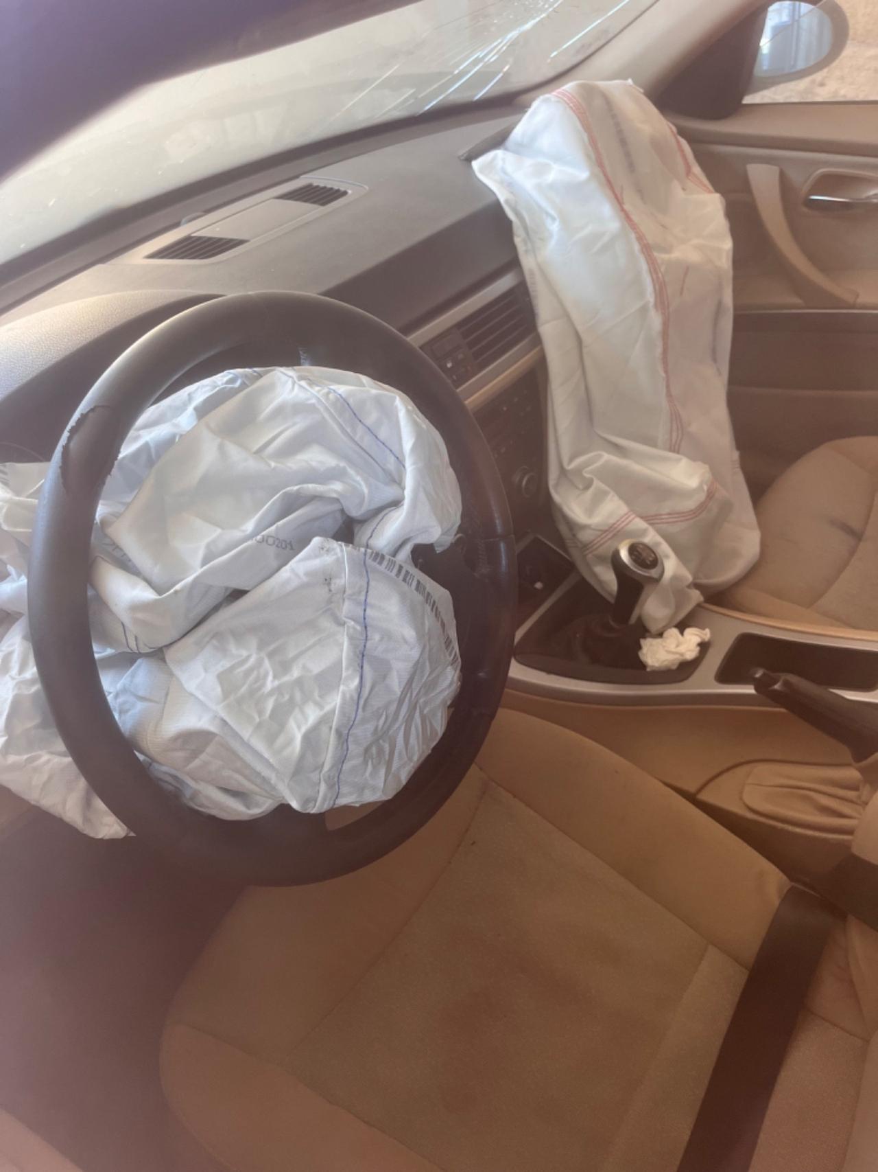 Bmw 320 D 163cv 2007 sinistrata PERMUTA