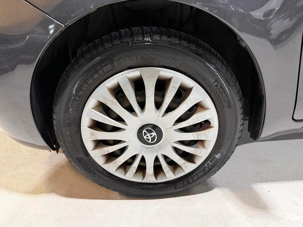 Toyota Yaris Benzina Automatica