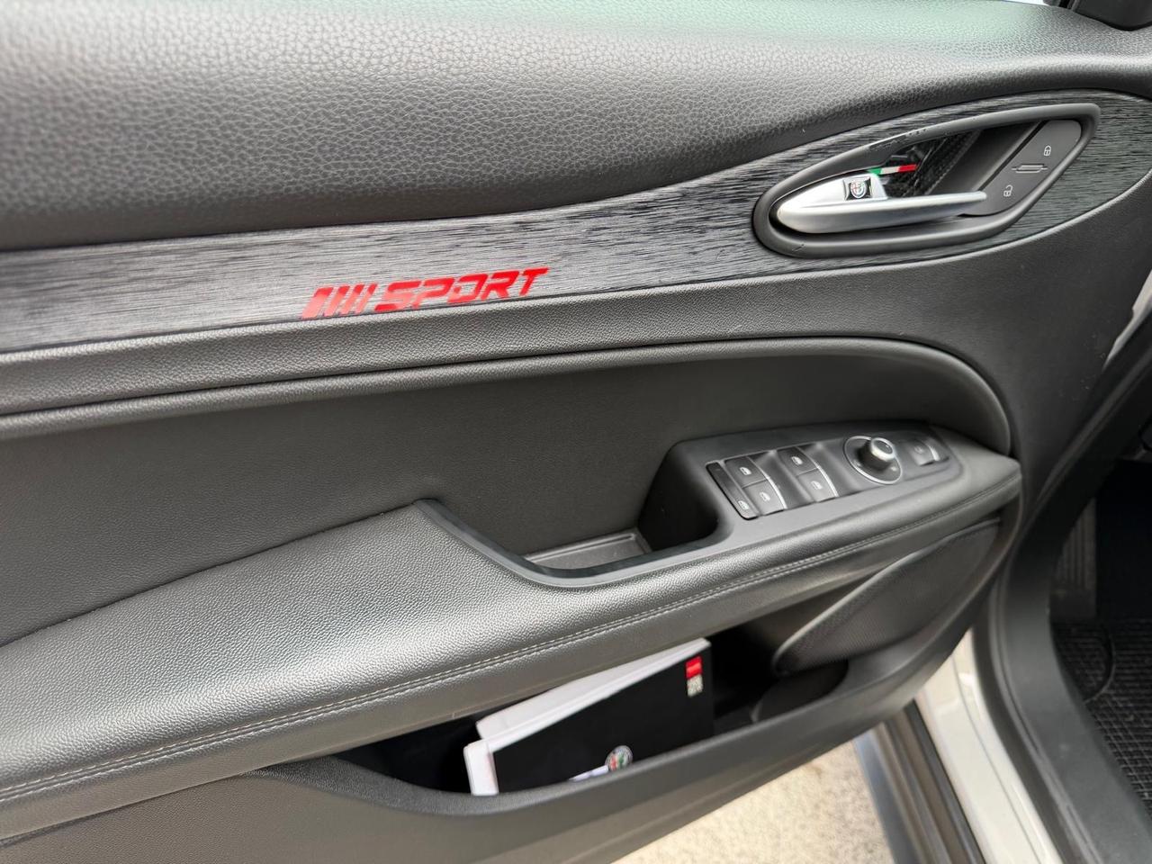 Alfa Romeo Stelvio 2.2 Turbodiesel 160 CV AT8 RWD Business