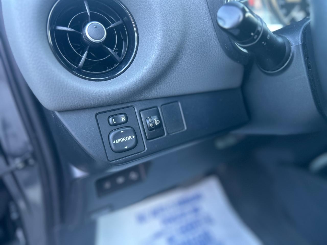 Toyota Yaris 5 Porte Yaris 5p 1.5h Lounge