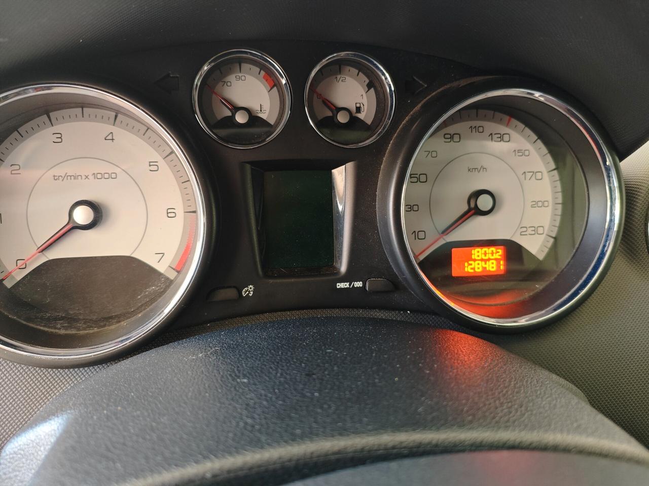 Peugeot 308 1.6 THP 175CV SW Ciel GT