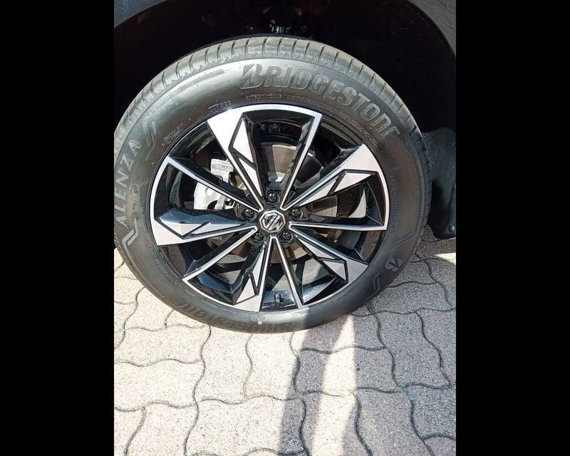 MG HS NEW NEW HA 1.5T MT COM