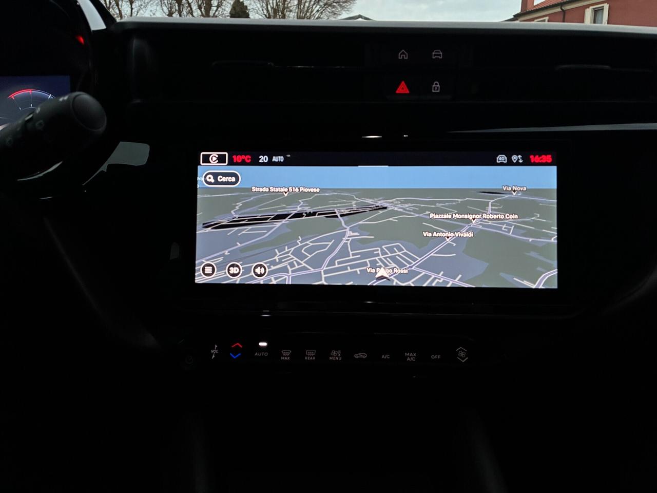 Alfa Romeo Junior 1.2 145 CV Hybrid eDCT6 Speciale