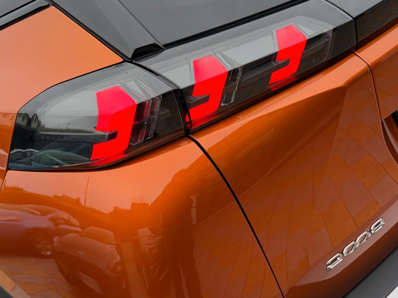 Peugeot 2008 1.5 BLUEHDI 110 cv. GT