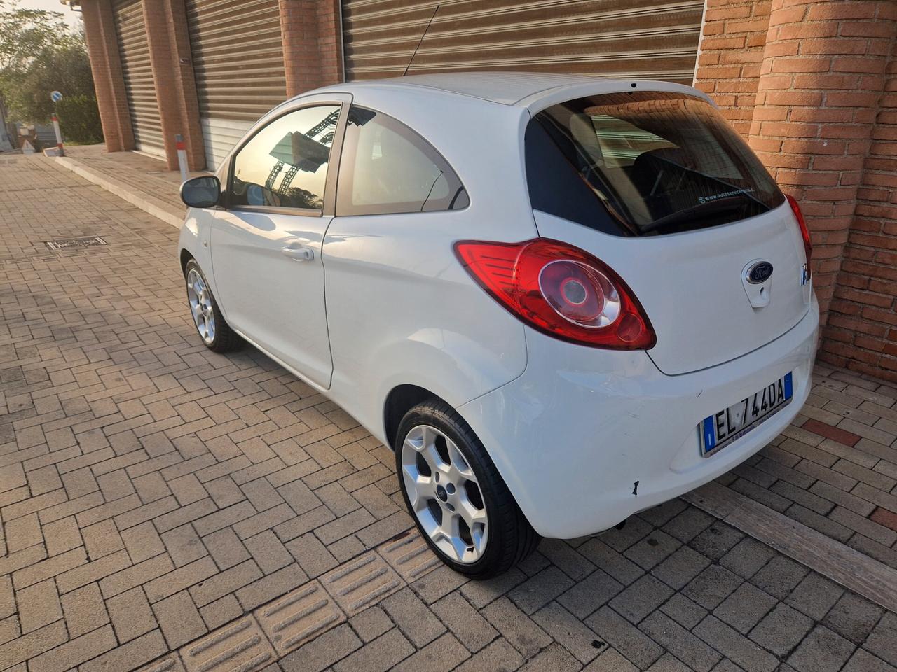 Ford Ka Ka 1.2 8V 69CV Titanium Business