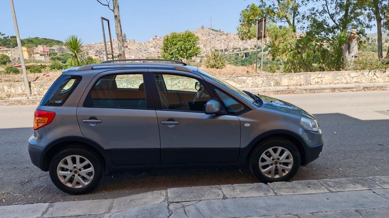 Fiat Sedici 2.0 MJT 16V DPF 4x4 Emotion