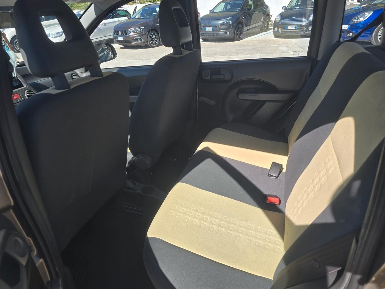 Fiat Panda 1.2 Emotion