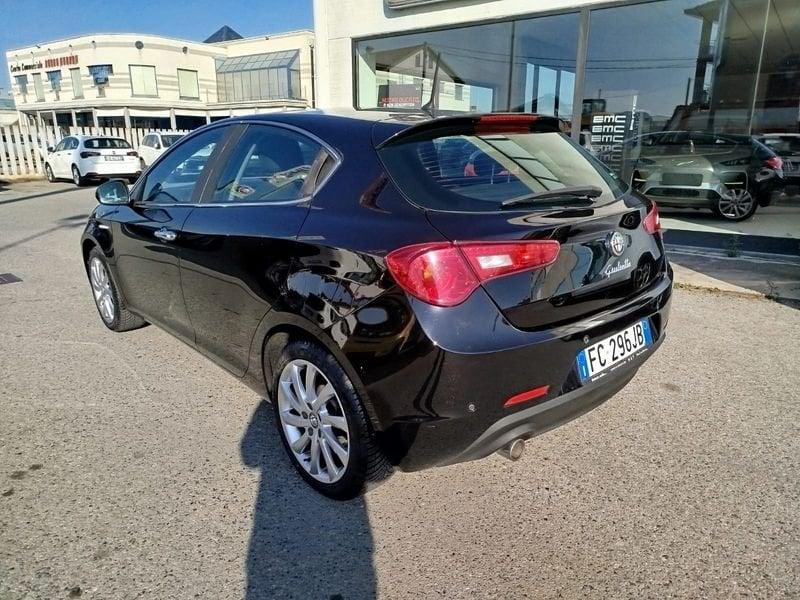 Alfa Romeo Giulietta 1.6 JTDm-2 120 CV Distinctive