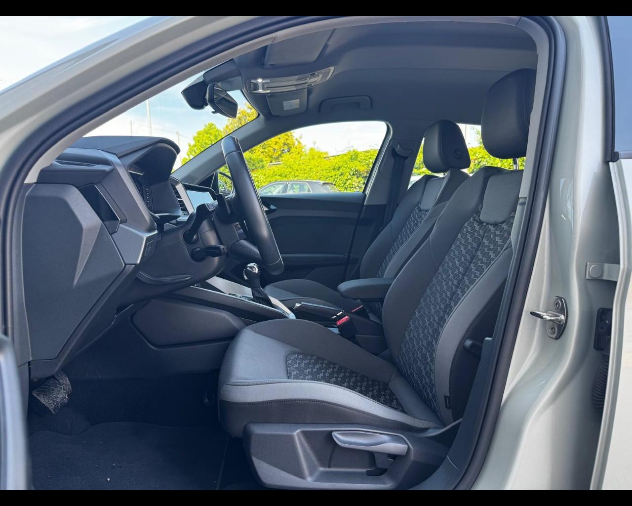 AUDI A1 SPORTBACK 30 TFSI S-TRONIC S-LINE EDITION