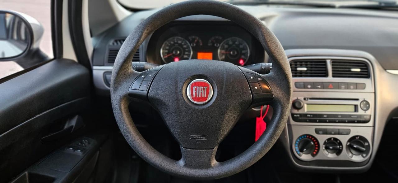 Fiat Punto 1.3 MJT II 75 CV 5 porte Easy