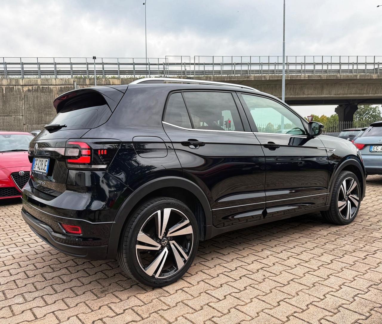 Volkswagen T-Cross 1.0 TSI 110 CV DSG AUTOMATICA