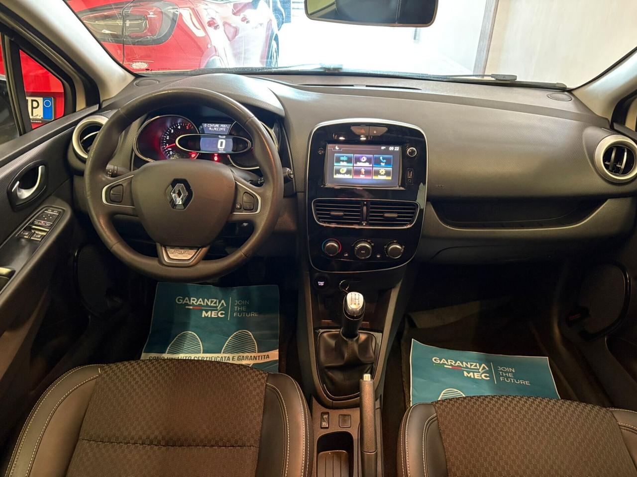 Renault Clio dCi 8V 90 CV EDC 5 porte Duel