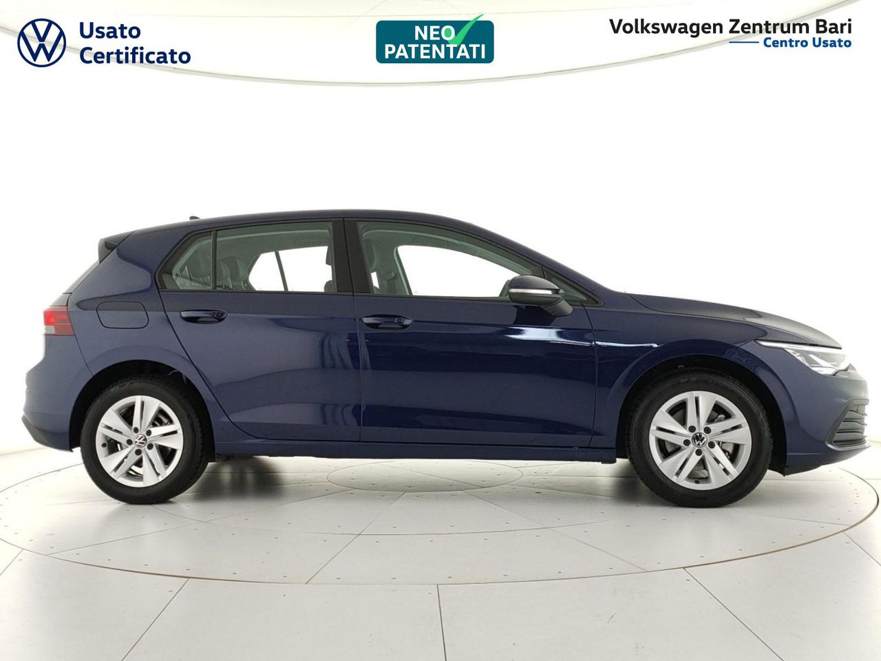 Volkswagen Golf 1.0 etsi evo life 110cv dsg