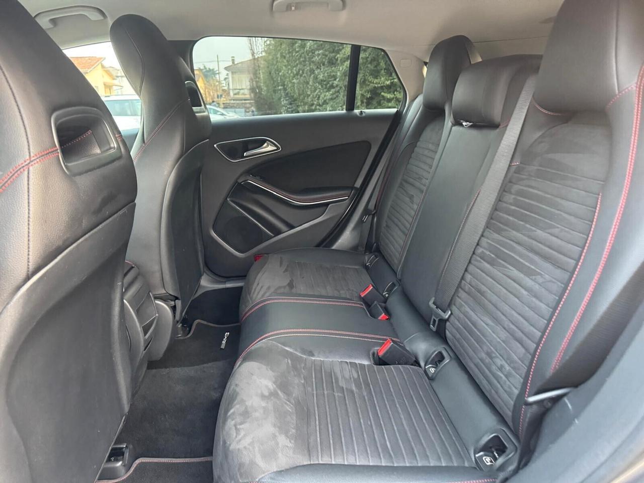 Mercedes-benz CLA 200 d S.W. 4Matic Automatic Business NEOPATENTATI