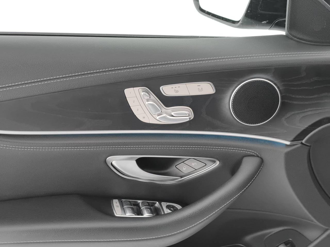 Mercedes Classe E E 220d Berlina Premium 4matic