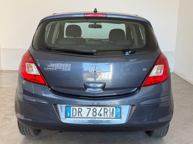 OPEL Corsa 1.2 5 porte Cosmo