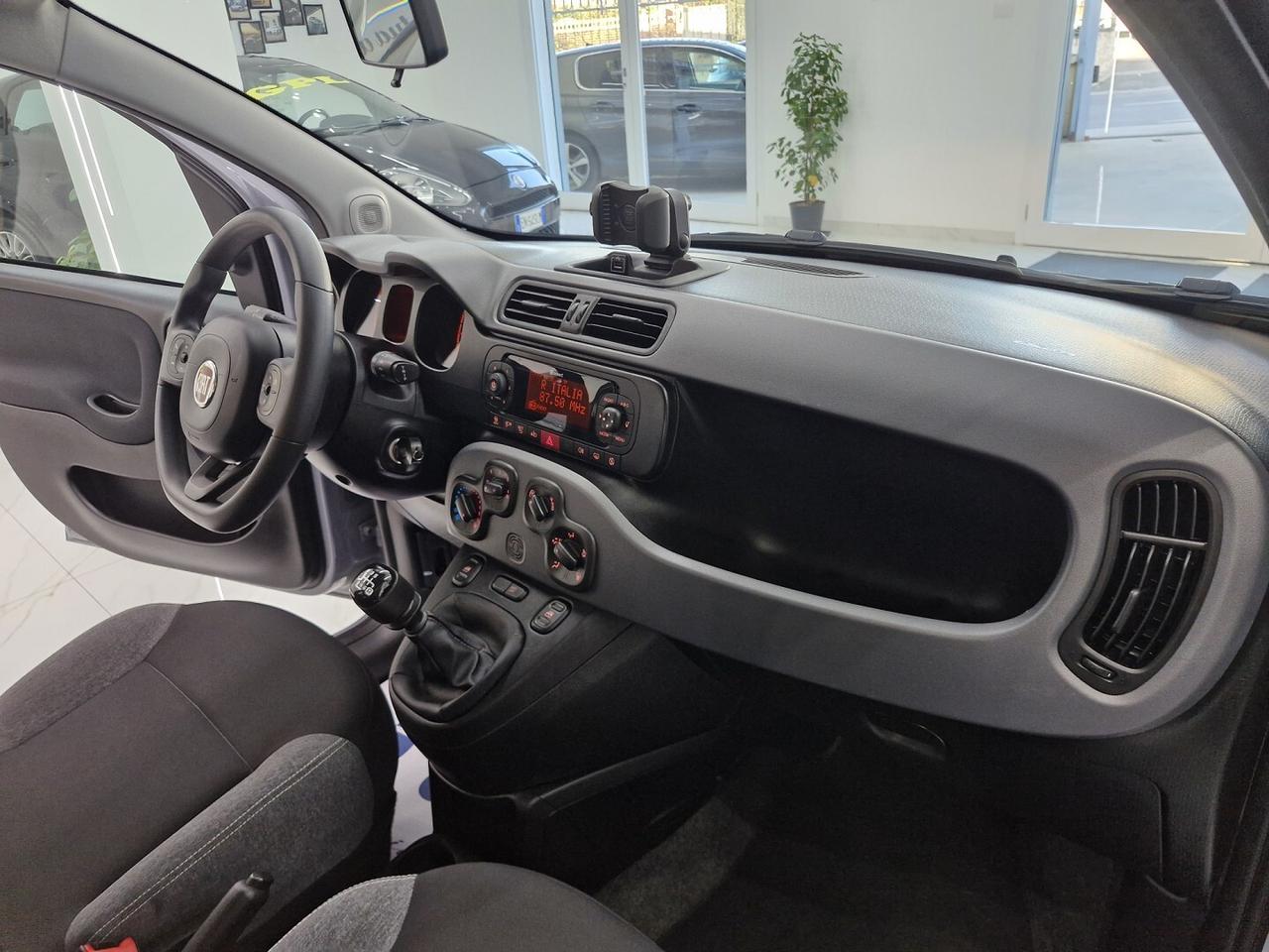 FIAT PANDA 1.0 FireFLY S&S Hybrid Full Optional