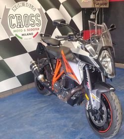 KTM 1290 Super Duke GT - ANNO 2017