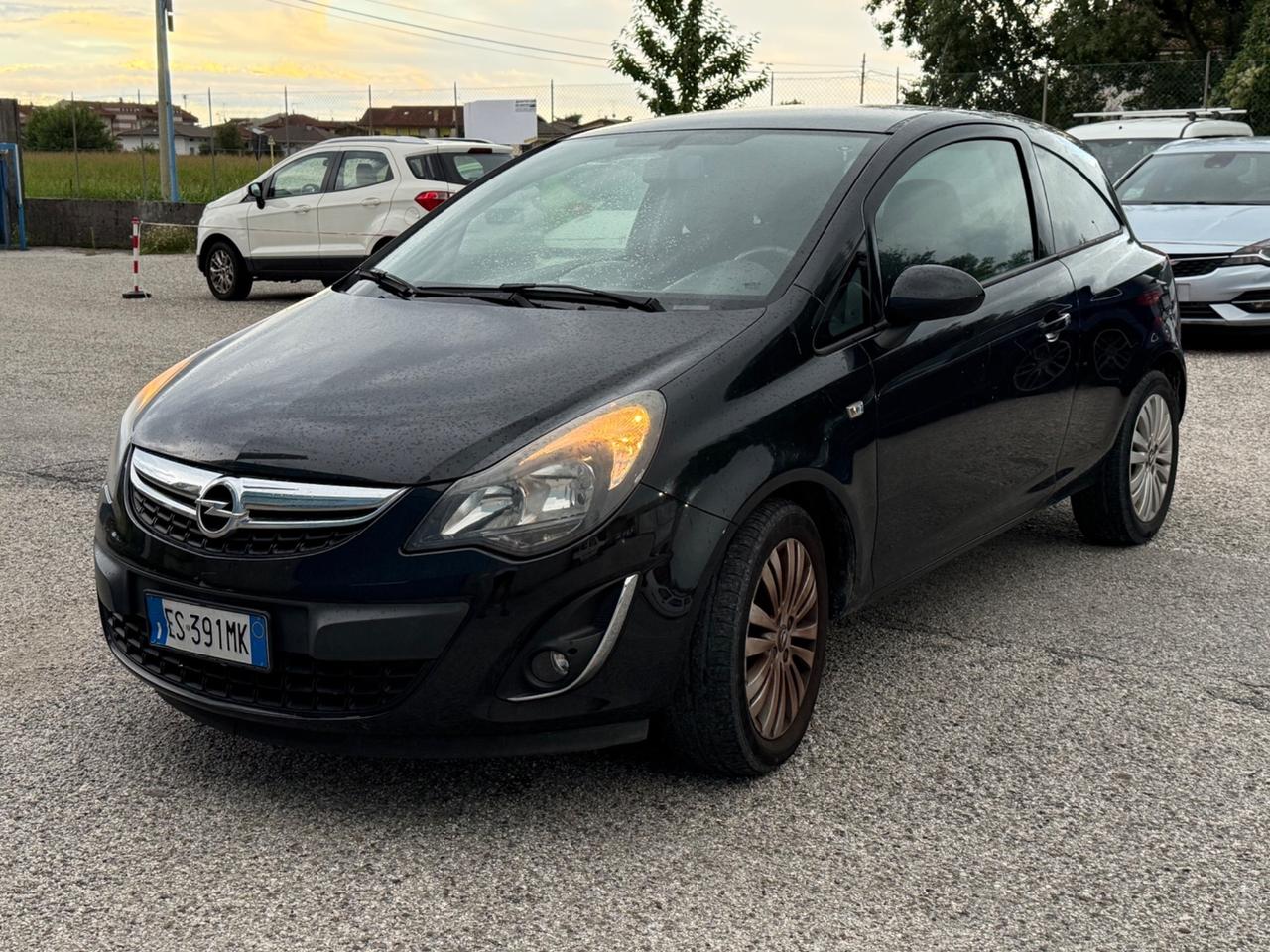 Opel Corsa 1.2 85CV 3 porte GPL-TECH b-color