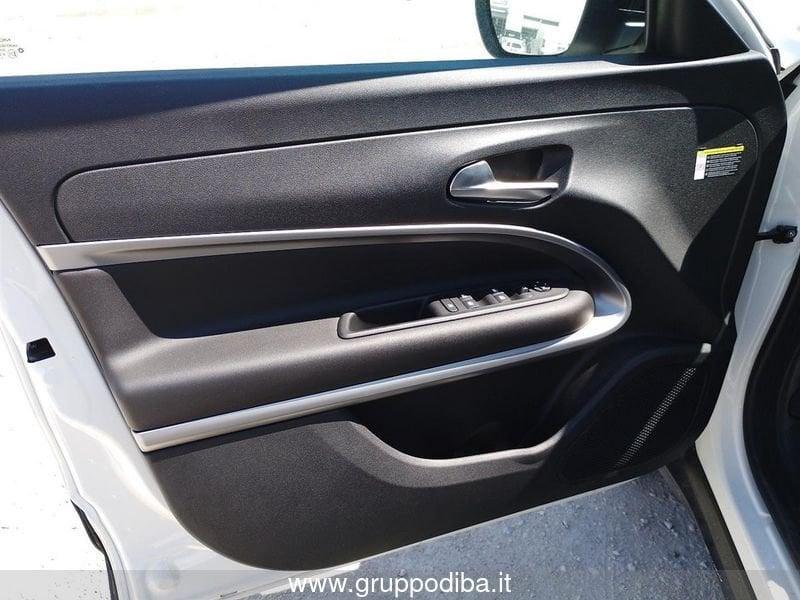 Jeep Avenger 1.2 turbo e-hybrid mhev Summit fwd 110cv e