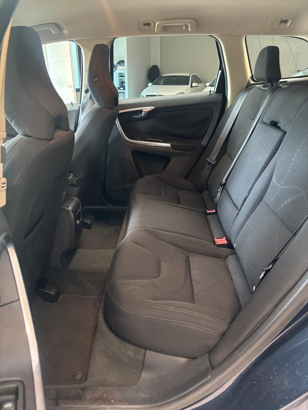 Volvo XC 60 XC60 D3 Geartronic Kinetic