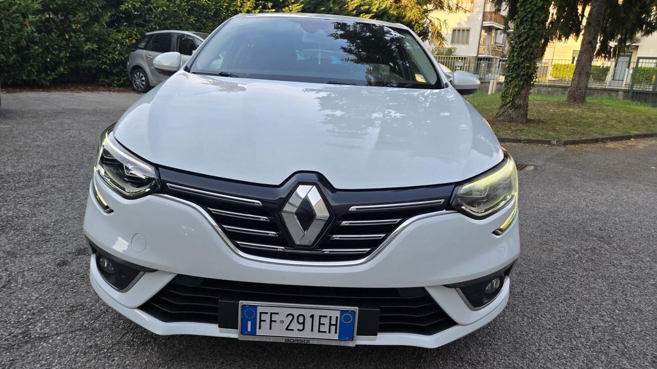 Renault Megane Mégane dCi 130 CV Energy Bose