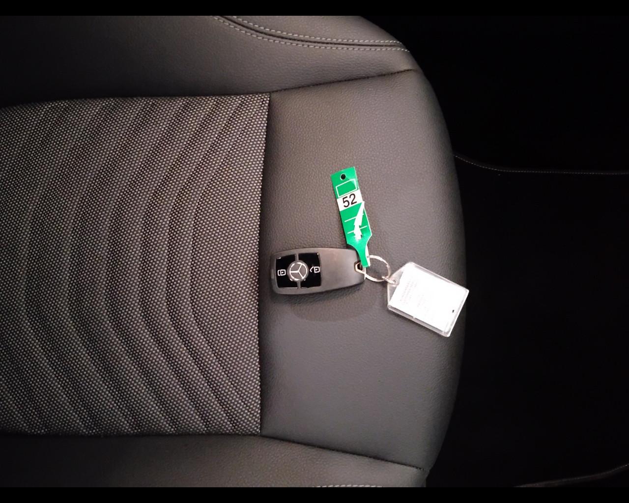 Mercedes-Benz Classe A - W177 2023 - A 180 d Advanced auto