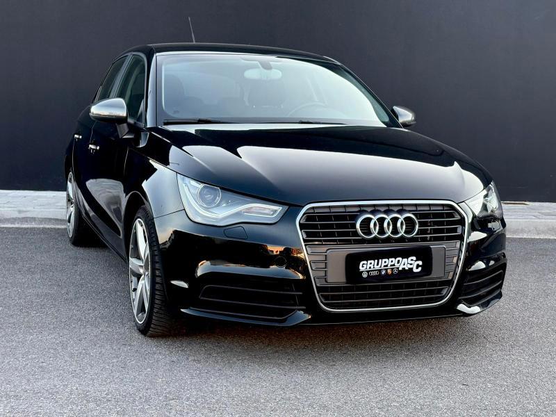 Audi A1 Sportback 1.6 tdi 105 CV Attraction ADATTA NEOPATENTATI