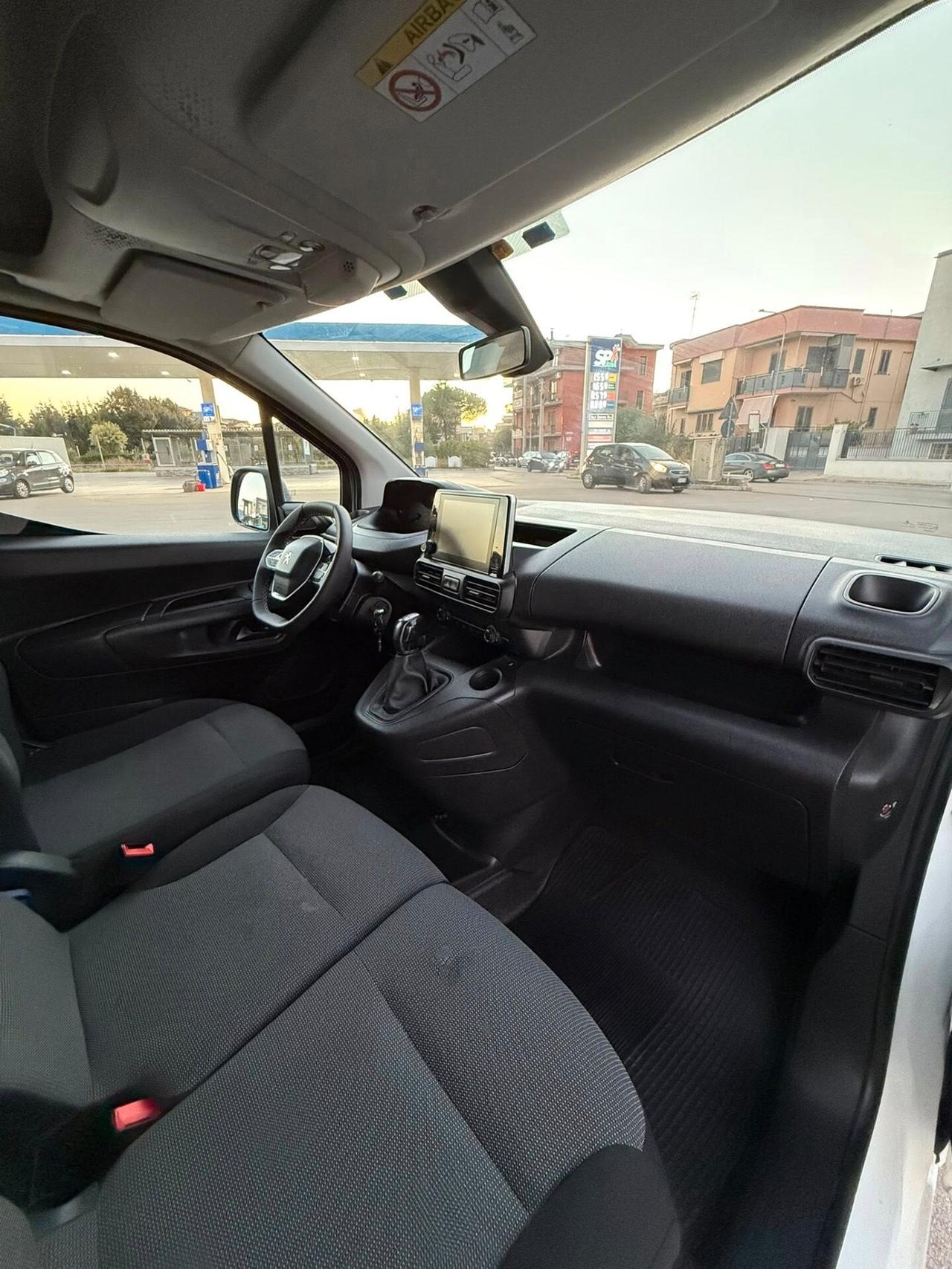 Peugeot Partner BlueHDi 100 S&S PC Furgone Pro