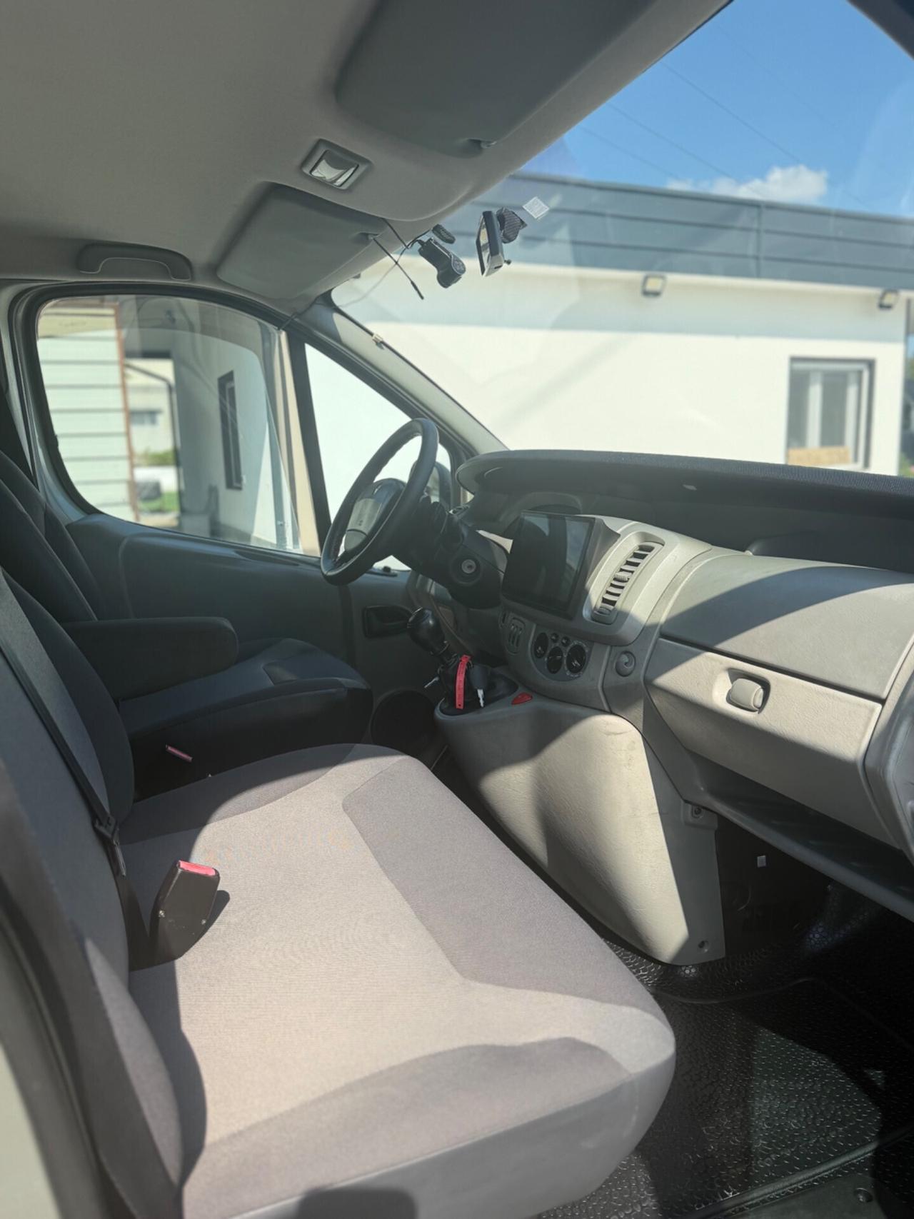 Renault Trafic T29 2.0 dCi/115 PC-TN Passenger Confort 9Posti