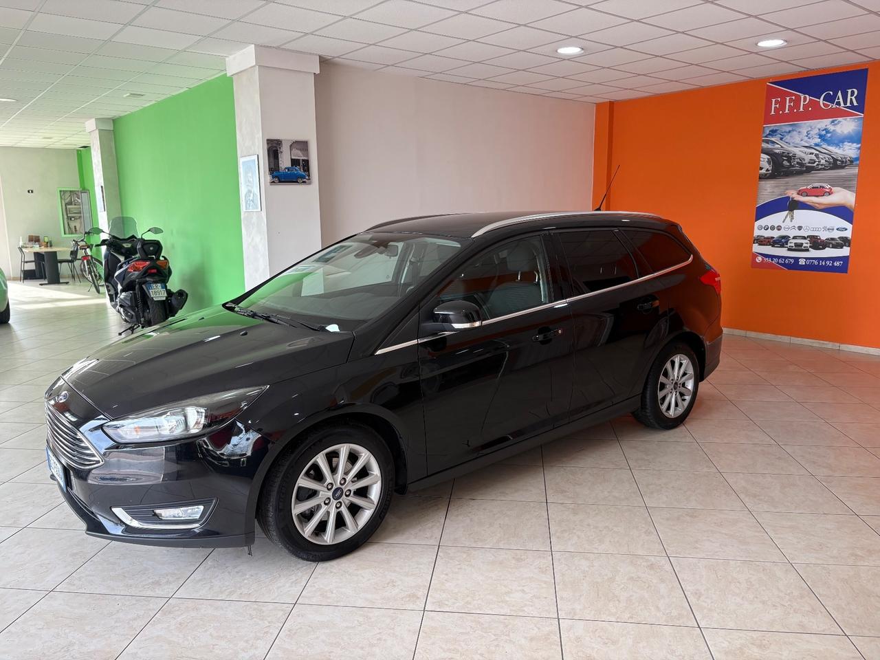Ford Focus 1.5 TDCi 120 CV Titanium permute finanziamenti