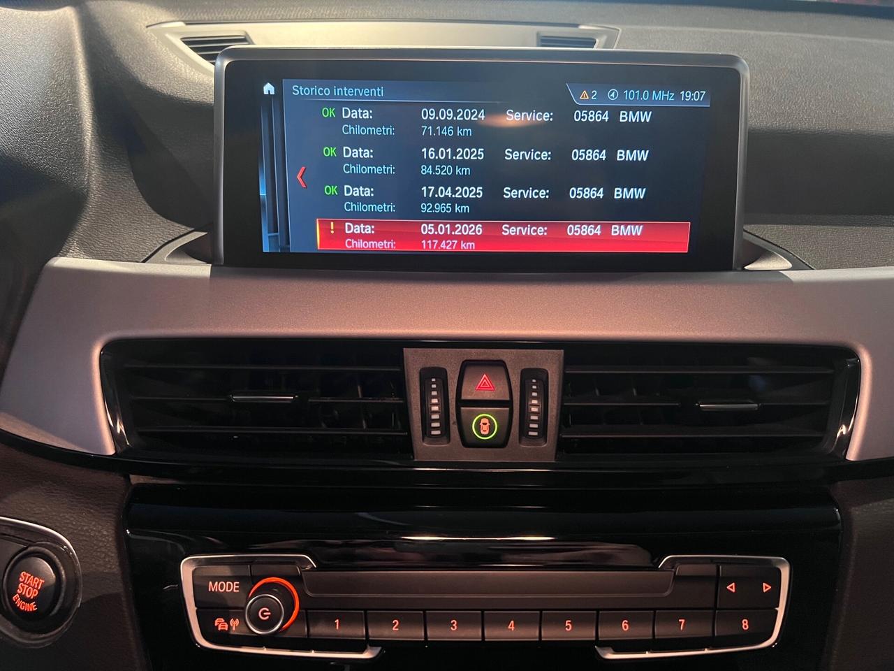 Bmw X1 sdrive16d Business Advantage auto LED/PELLE/NAVI