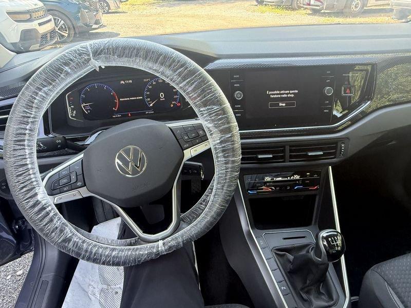 Volkswagen Polo Polo 1.0 tsi Life 95cv "SMOKY GREY MATALLIC"