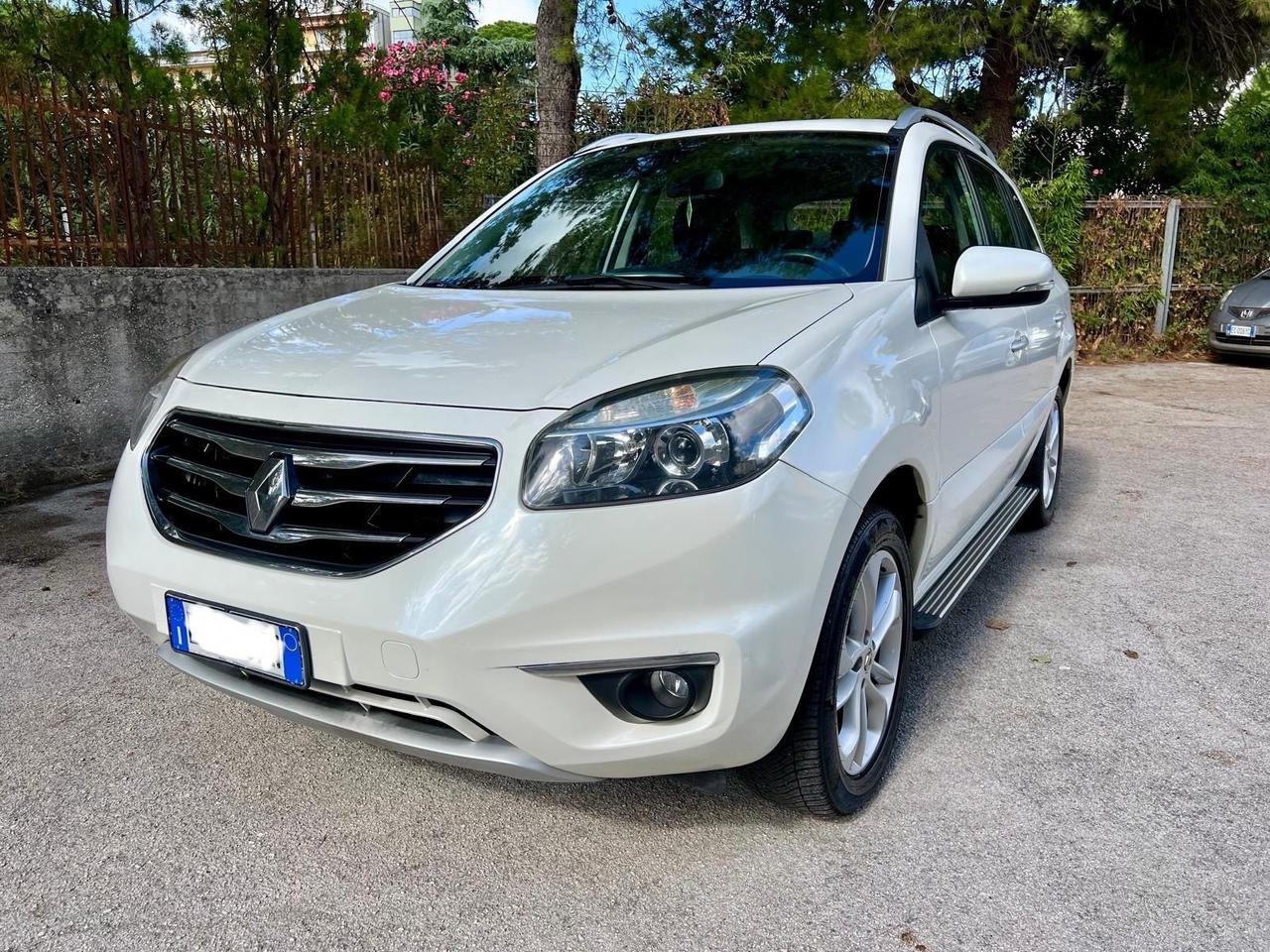 RENAULT KOLEOS 2.0 dci4x4 Luxe - 2012