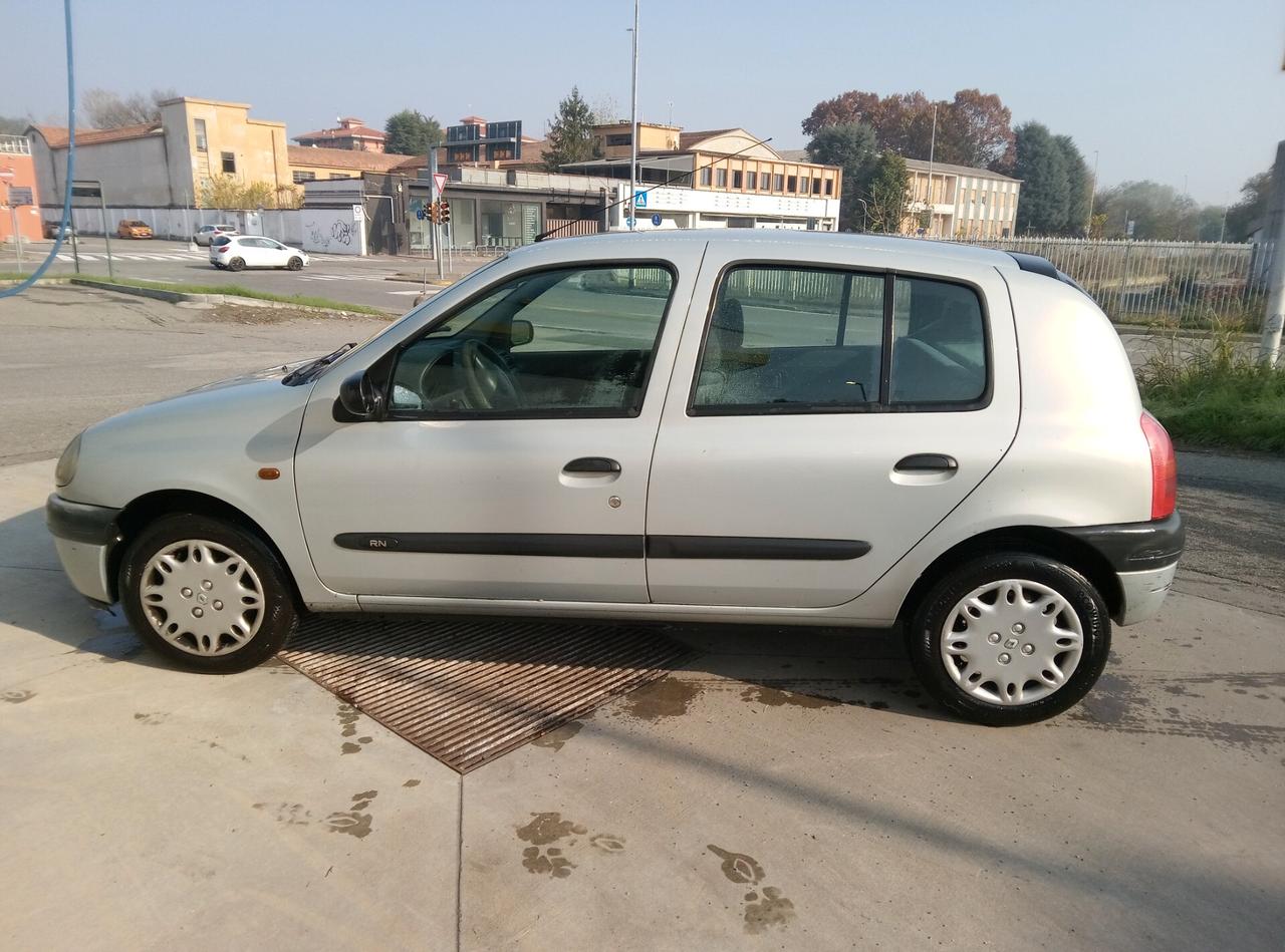 Renault Clio 1.2 cat 5 porte RT